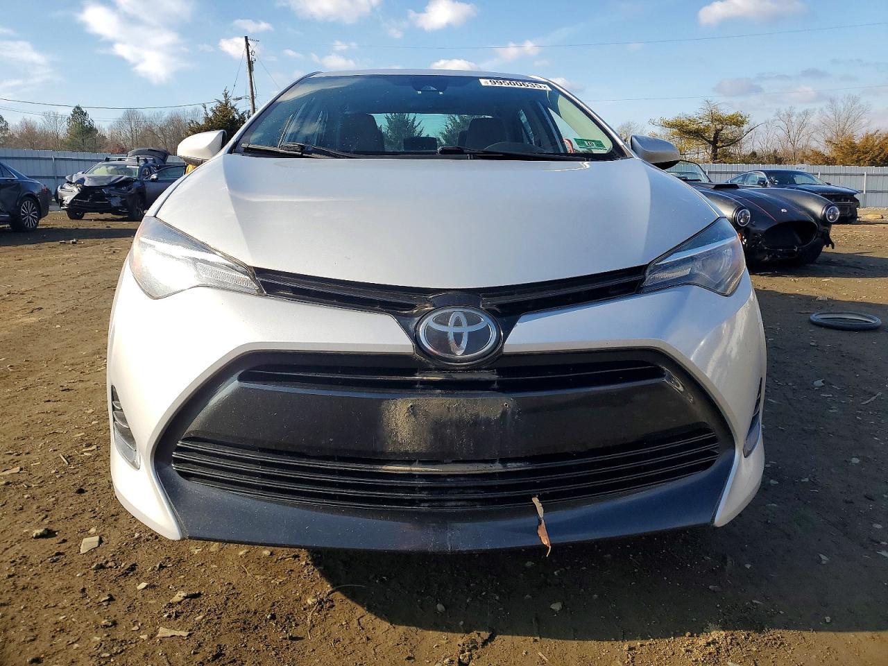 2017 TOYOTA COROLLA
