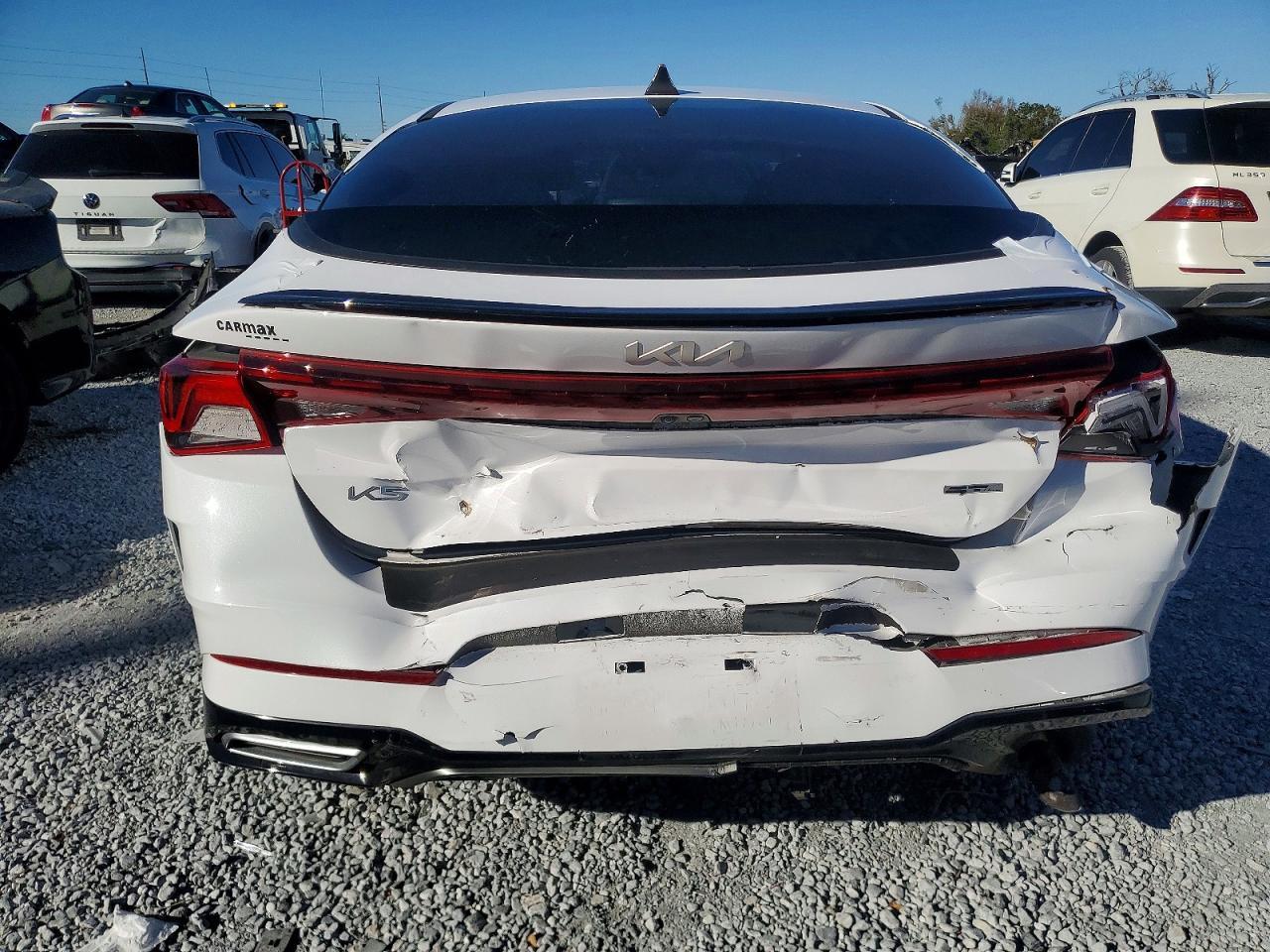 2023 KIA K5