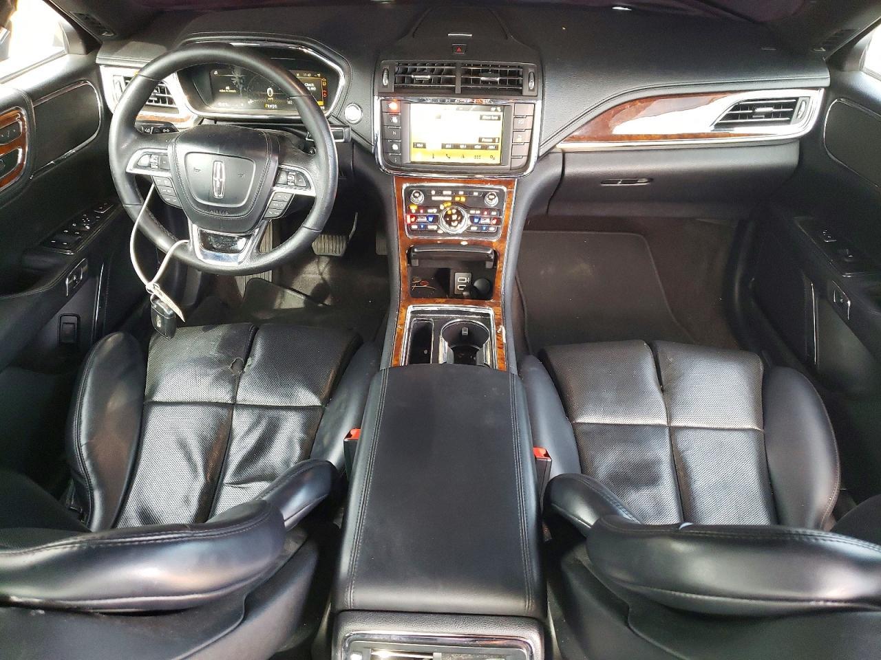 2018 LINCOLN Continental