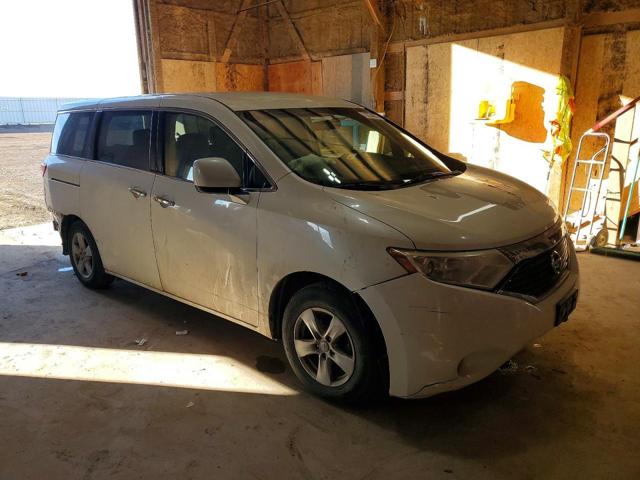 2013 NISSAN Quest