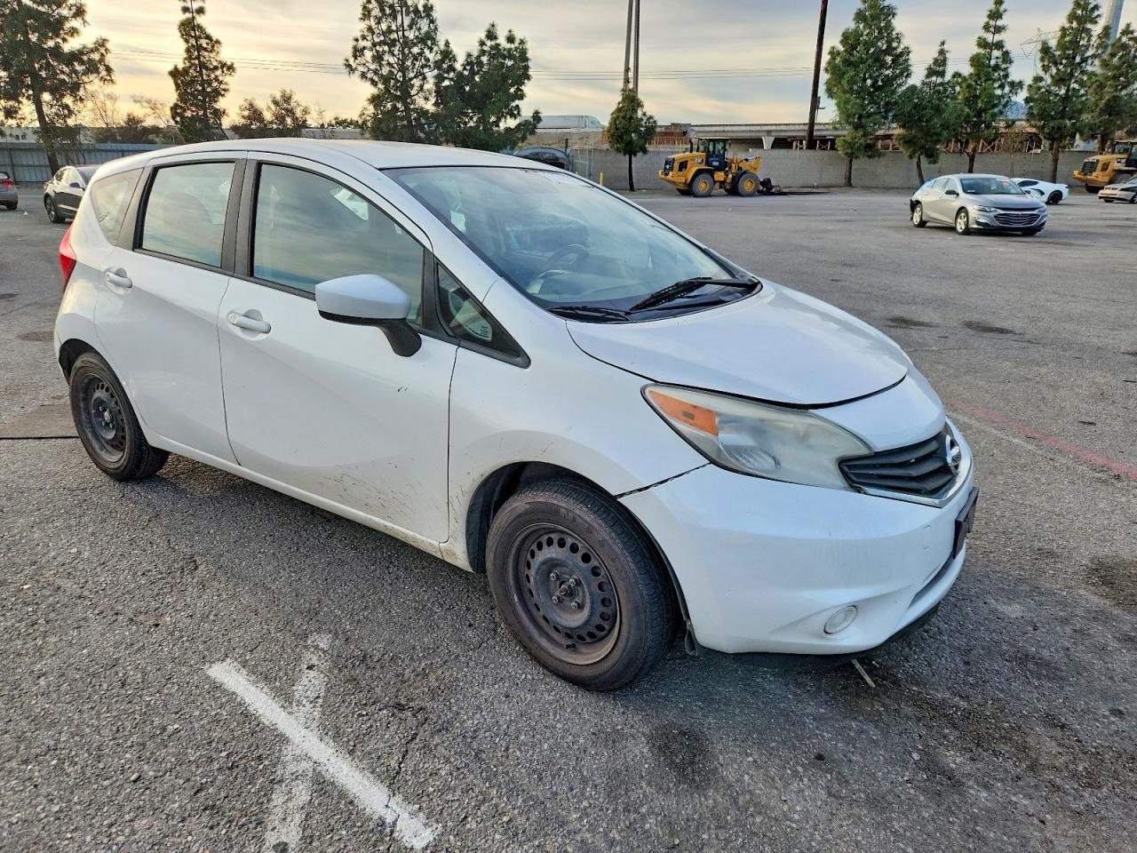 2016 NISSAN Versa Note