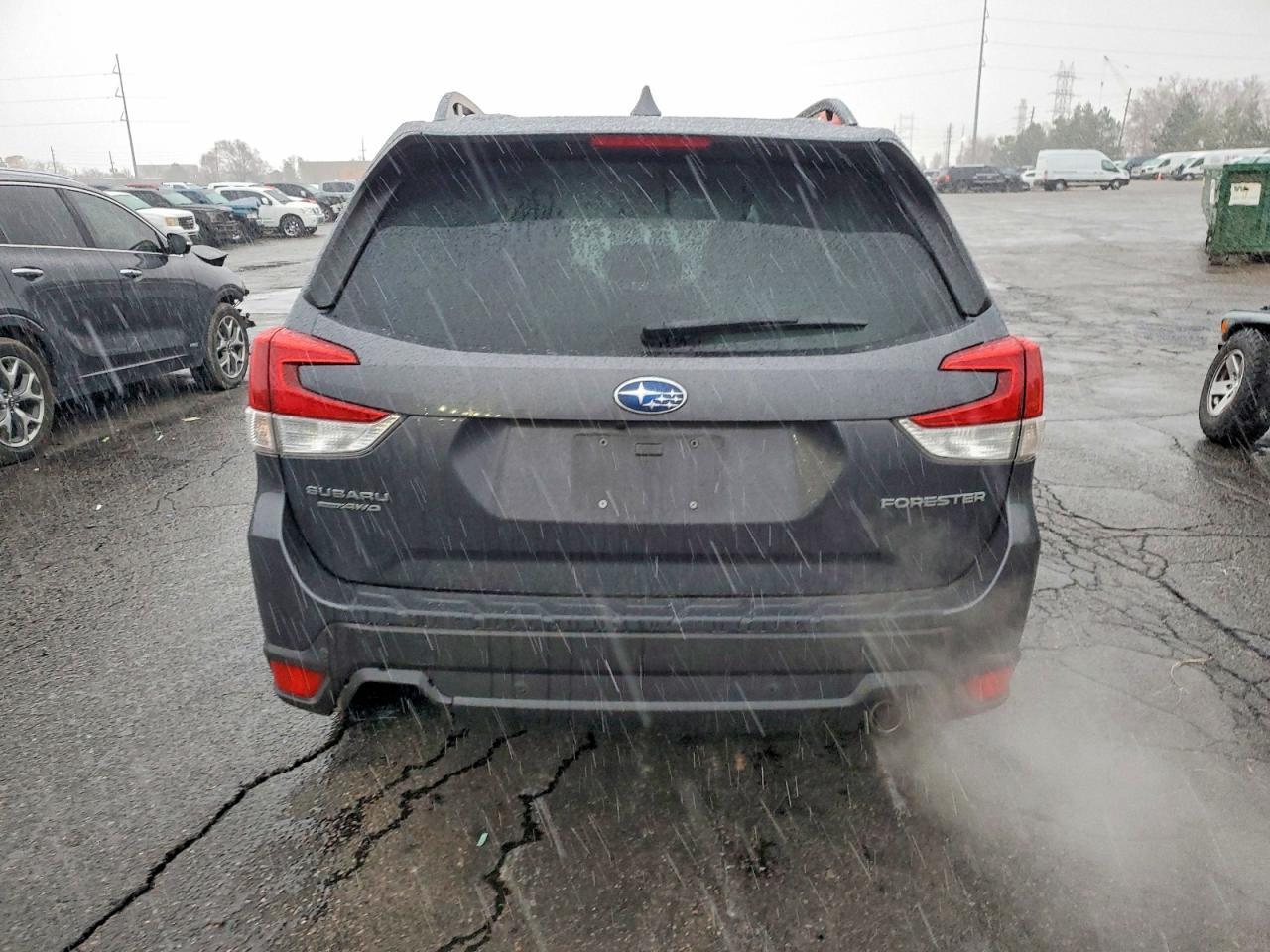 2022 SUBARU FORESTER
