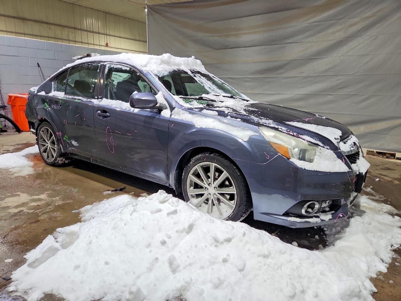 2014 SUBARU Legacy