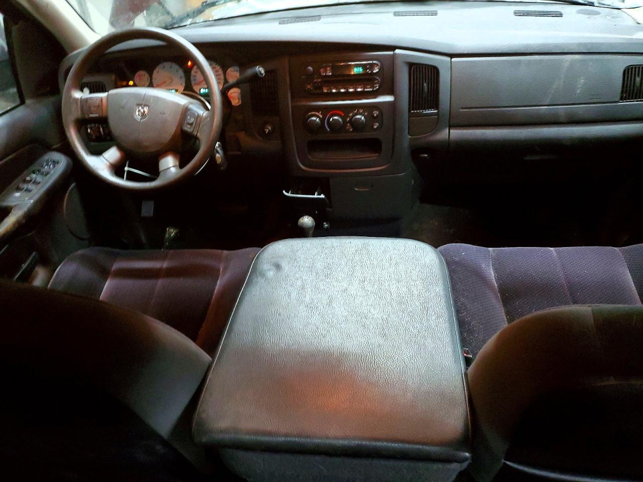 2004 DODGE RAM 1500