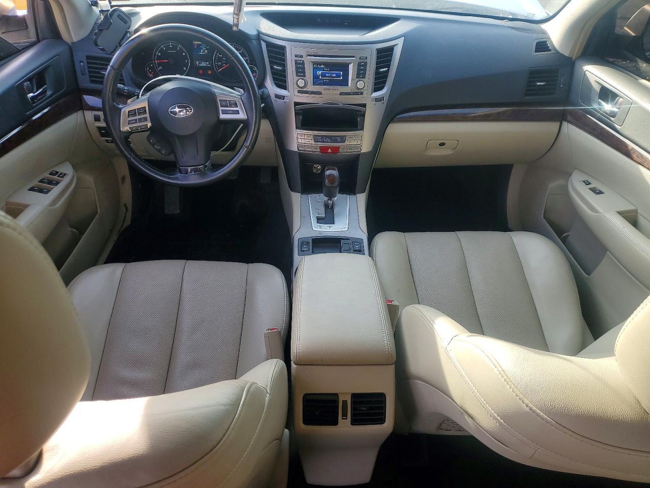2013 SUBARU Legacy