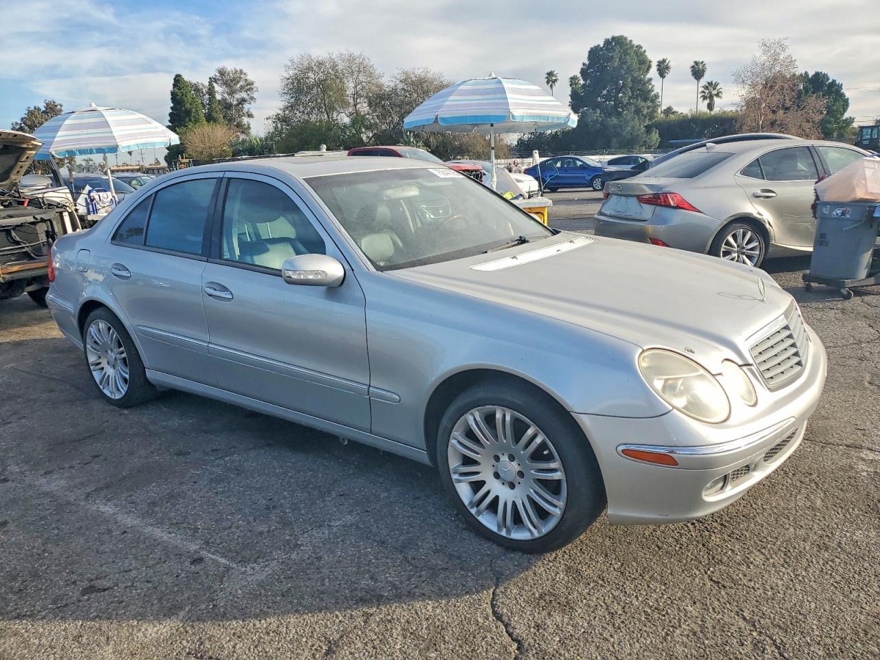 2006 MERCEDES-BENZ E-Class