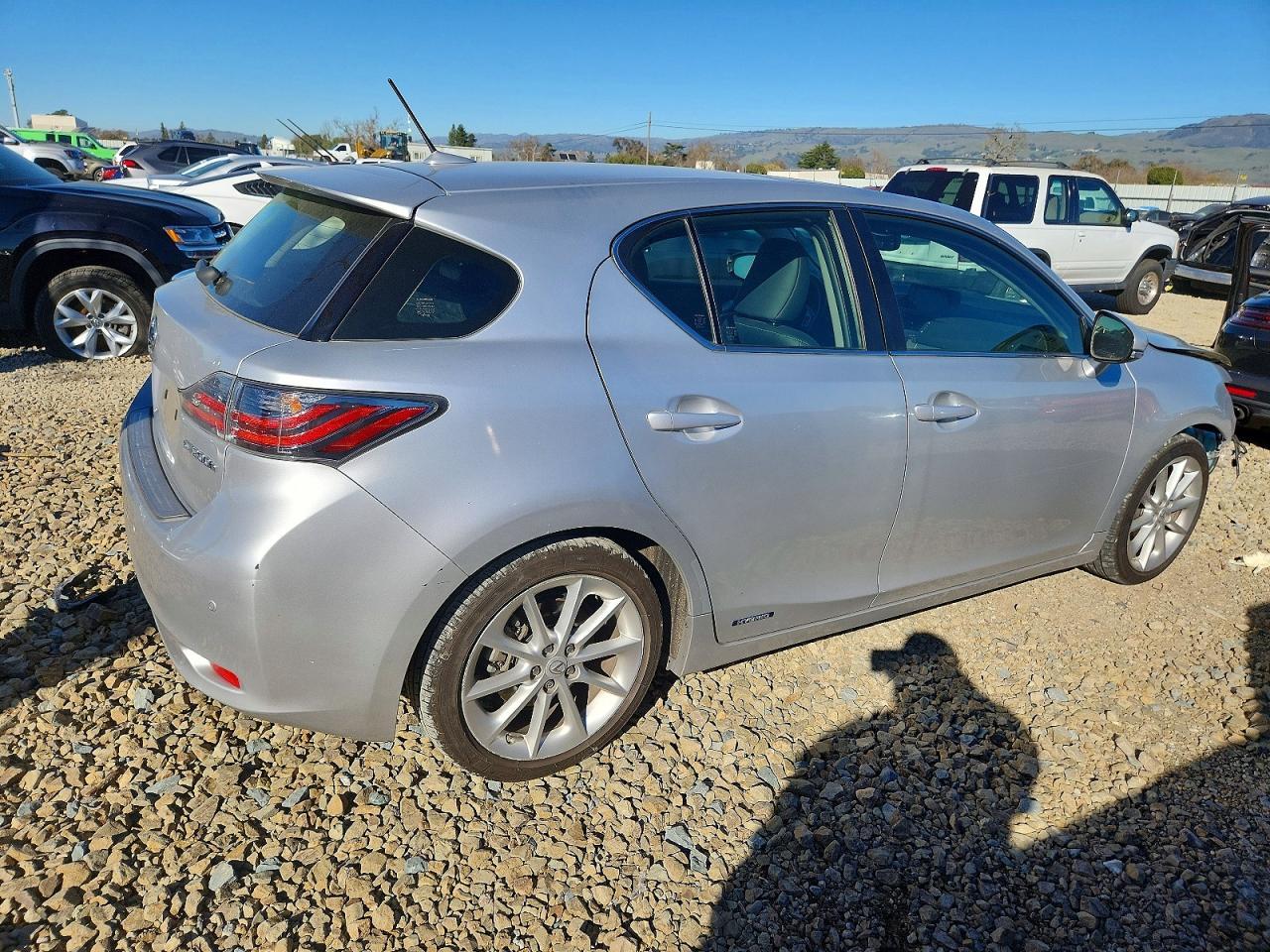 2013 LEXUS CT 200