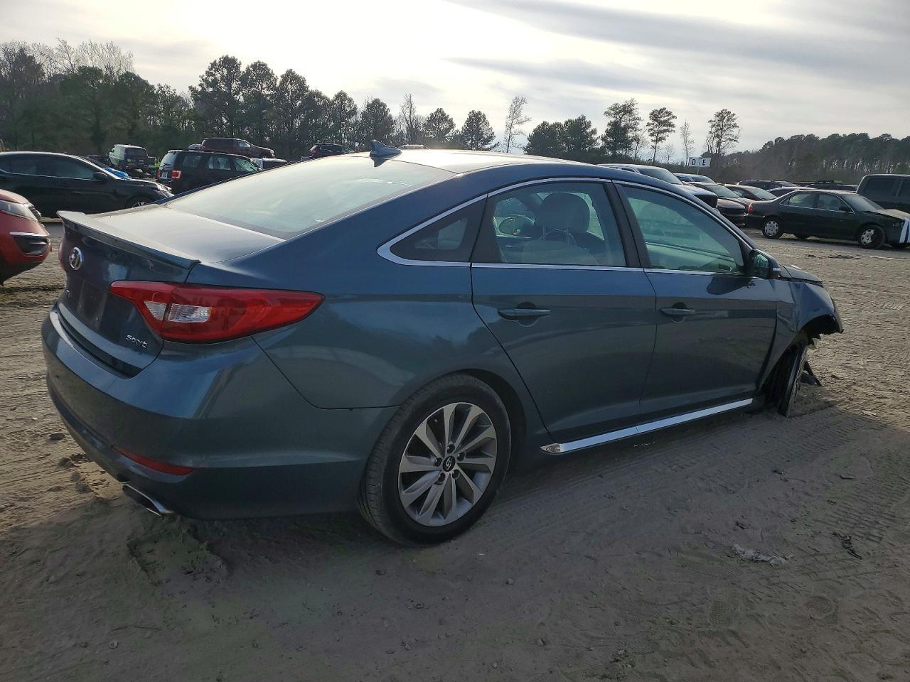 2015 HYUNDAI SONATA