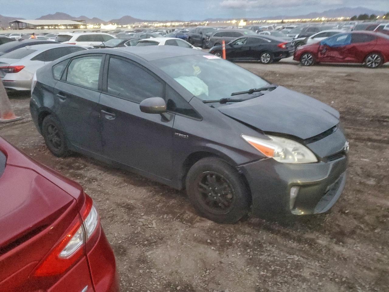 2014 TOYOTA PRIUS