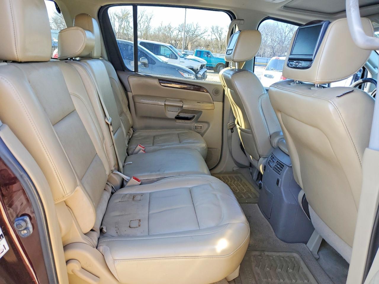 2013 NISSAN Armada