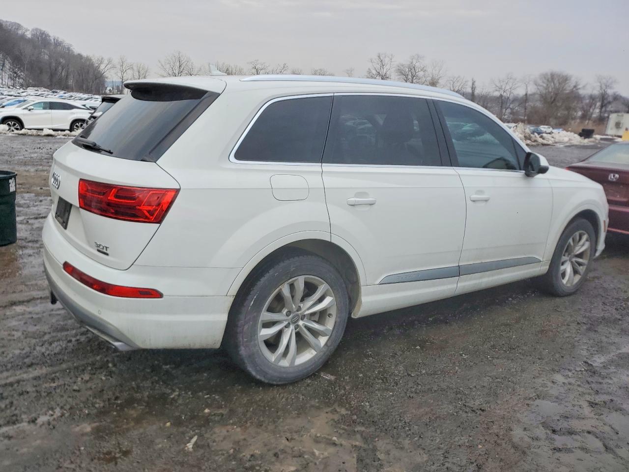2017 AUDI Q7