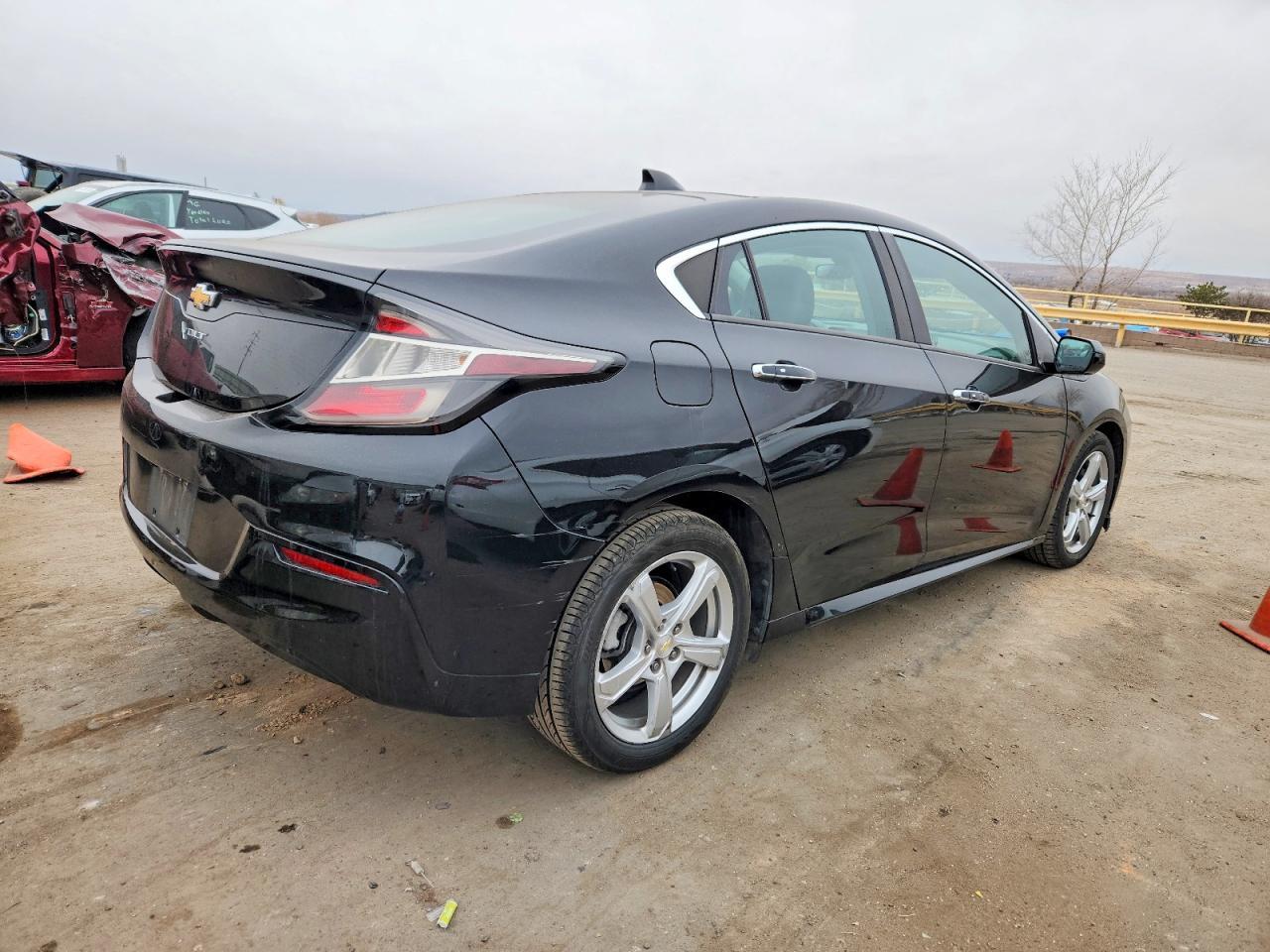 2017 CHEVROLET VOLT