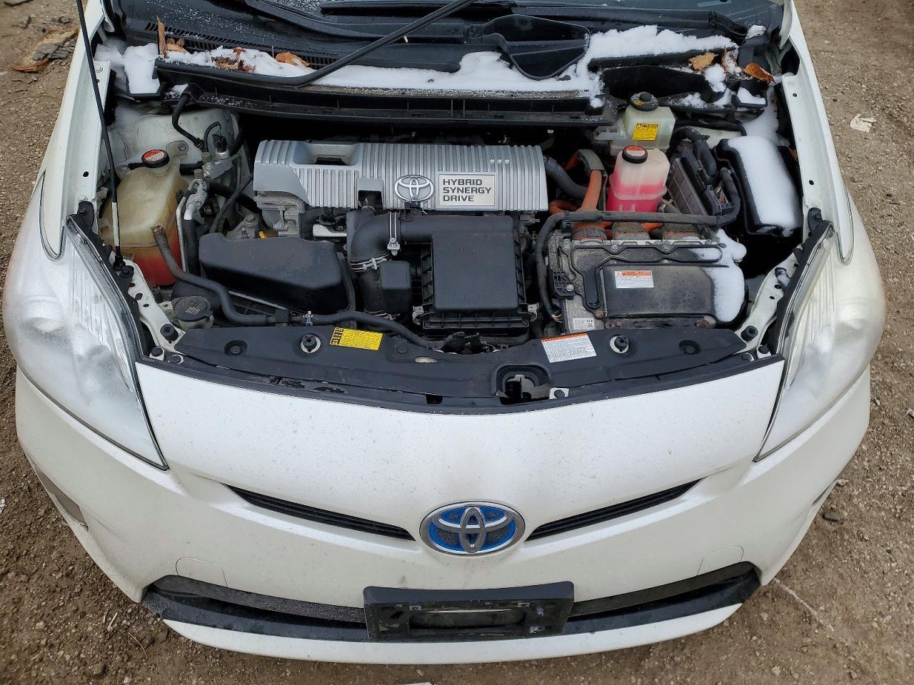 2015 TOYOTA PRIUS