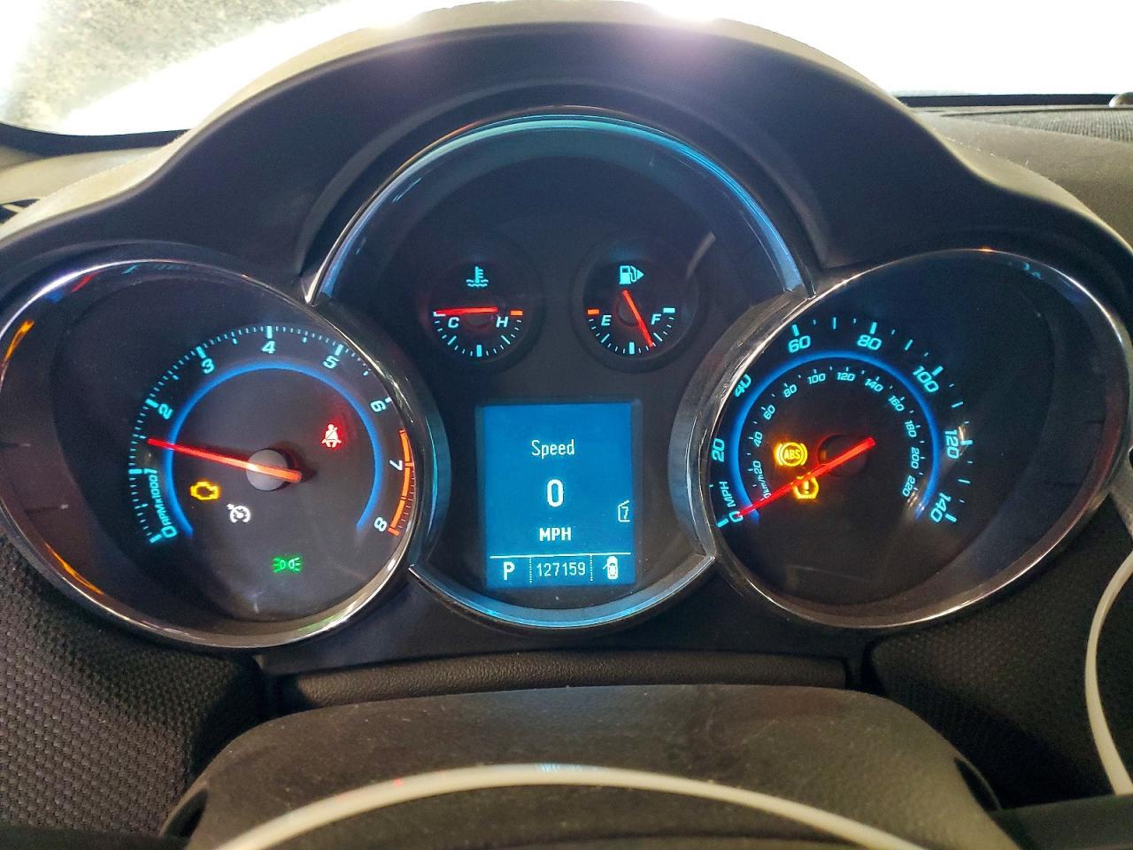 2011 CHEVROLET CRUZE
