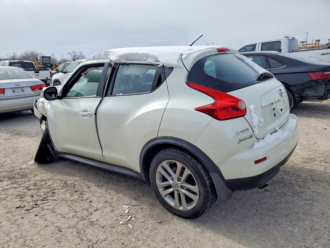2011 NISSAN Juke