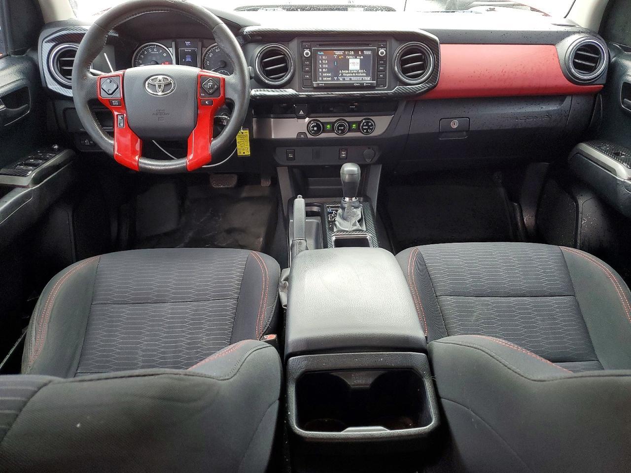 2016 TOYOTA TACOMA