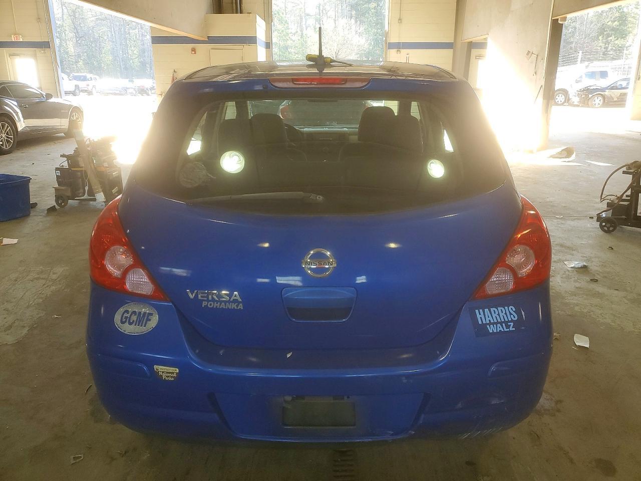2012 NISSAN VERSA