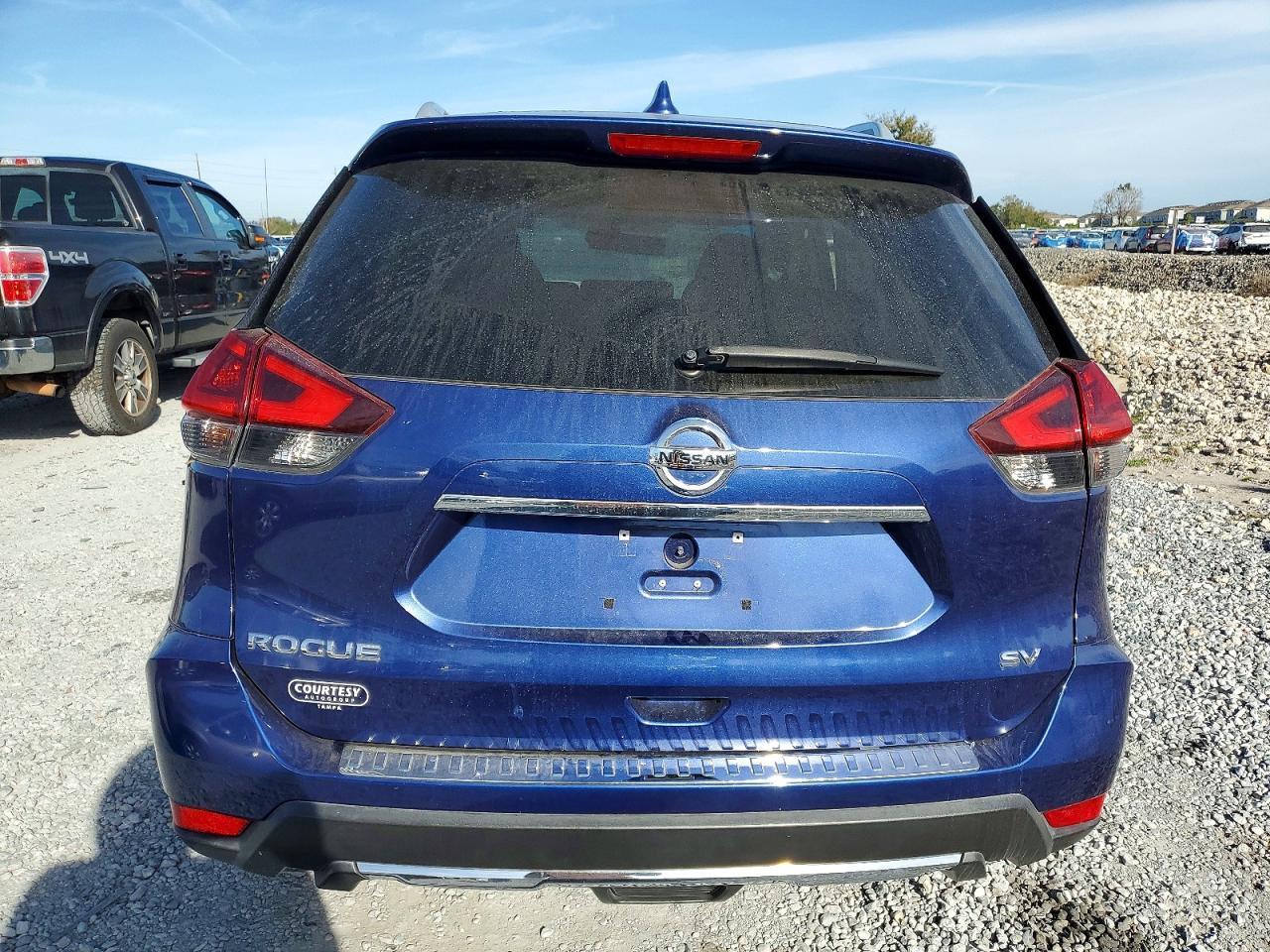 2018 NISSAN ROGUE