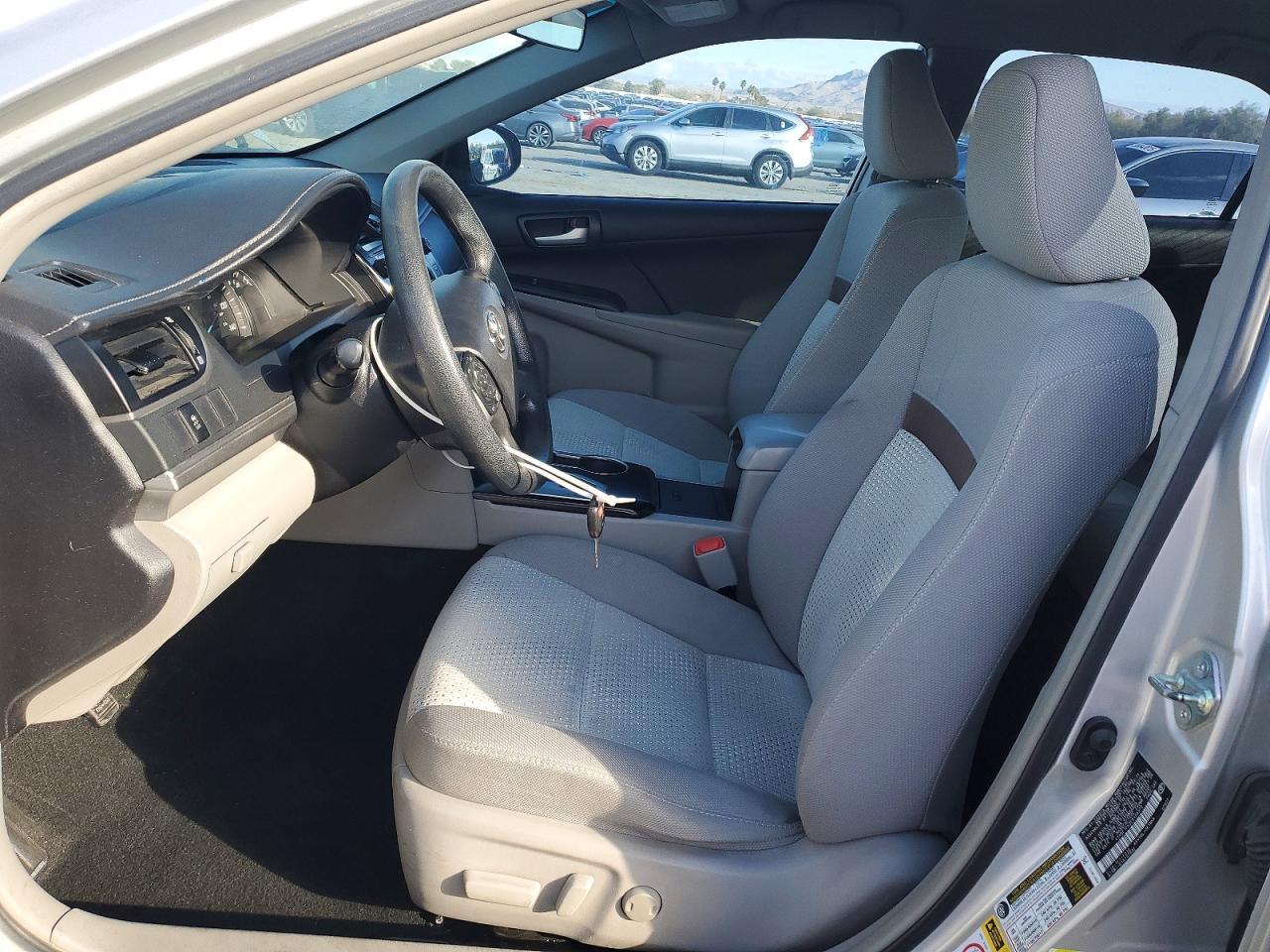 2014 TOYOTA CAMRY