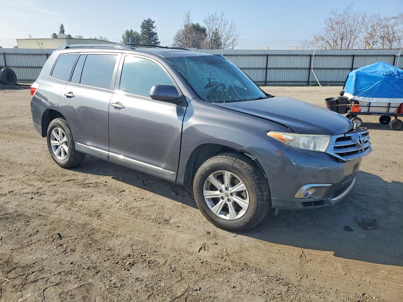 2013 TOYOTA HIGHLANDER