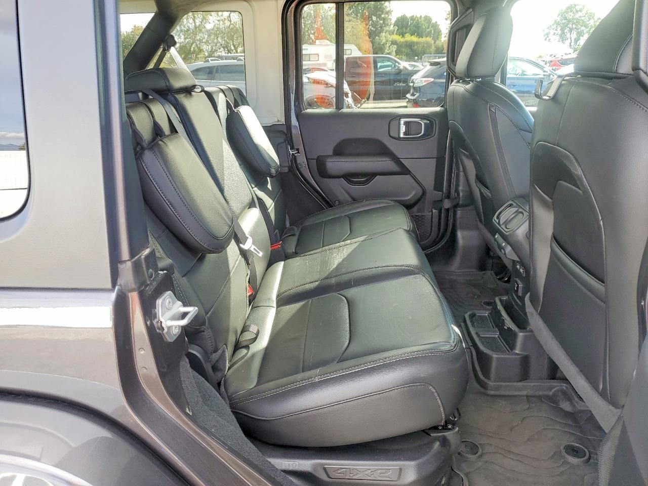 2023 JEEP WRANGLER