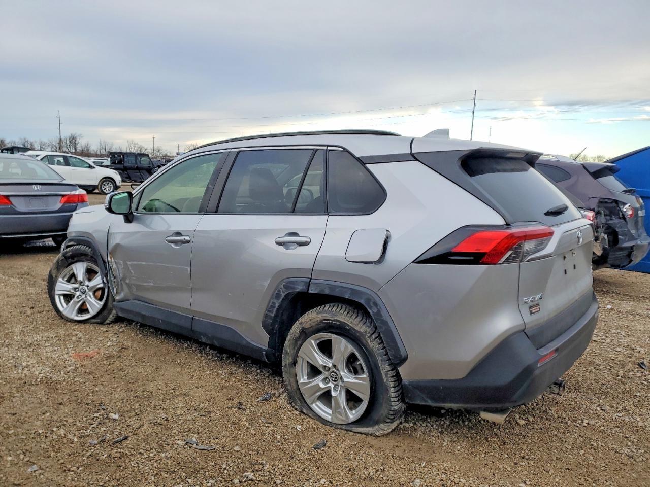 2019 TOYOTA RAV4