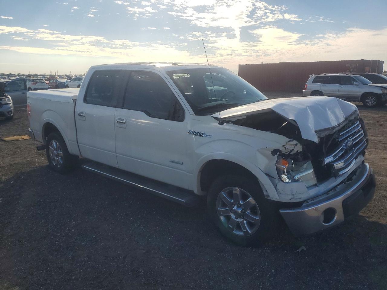 2014 FORD F-150