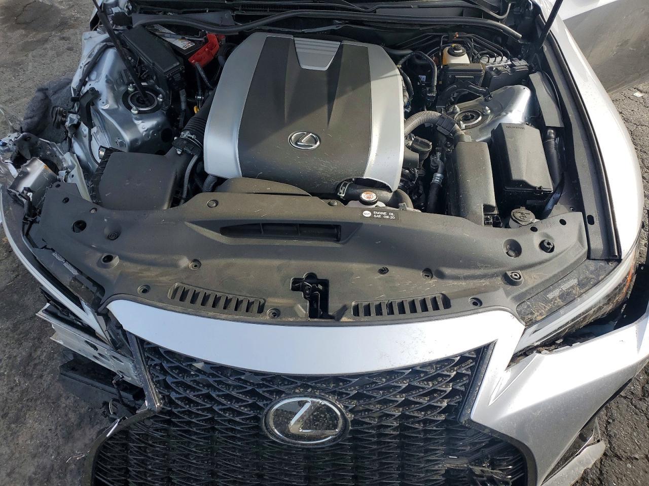 2025 LEXUS IS 350