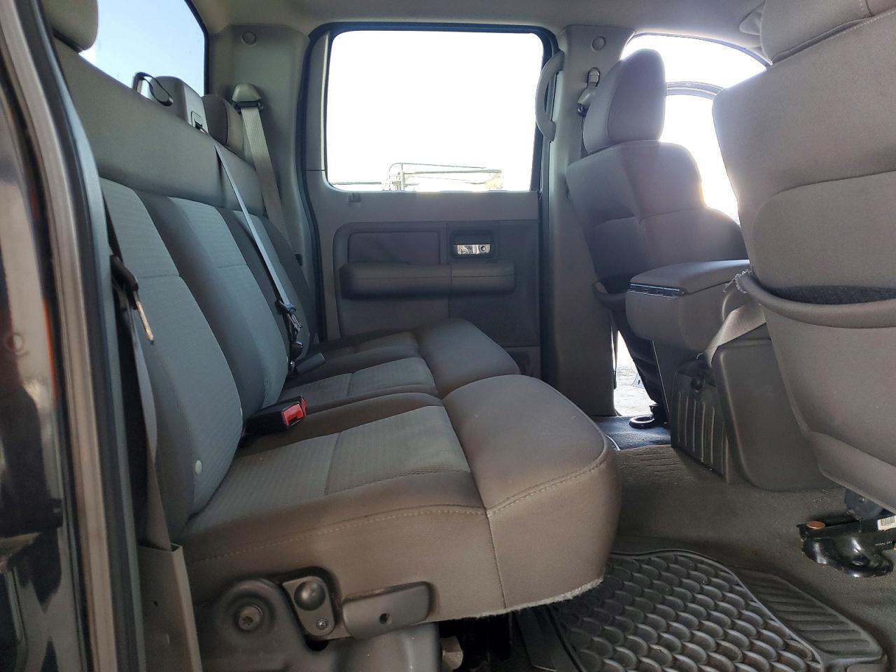 2004 FORD F-150