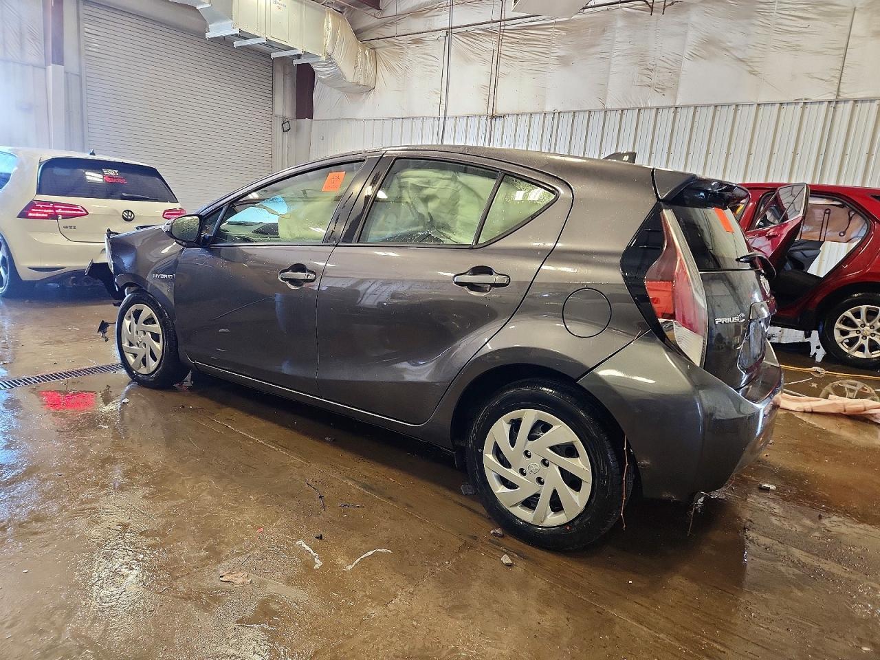 2015 TOYOTA Prius c