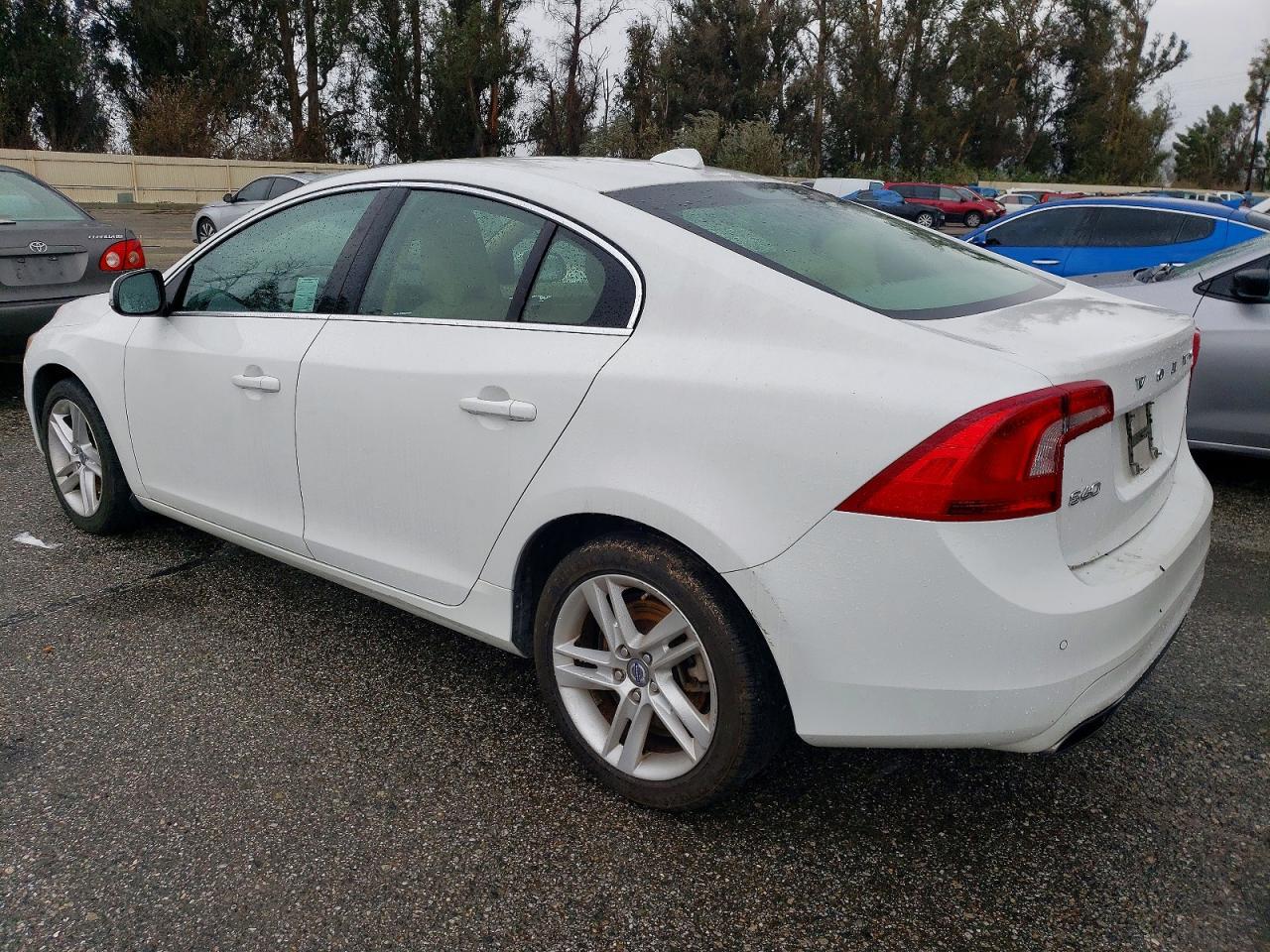 2014 VOLVO S60
