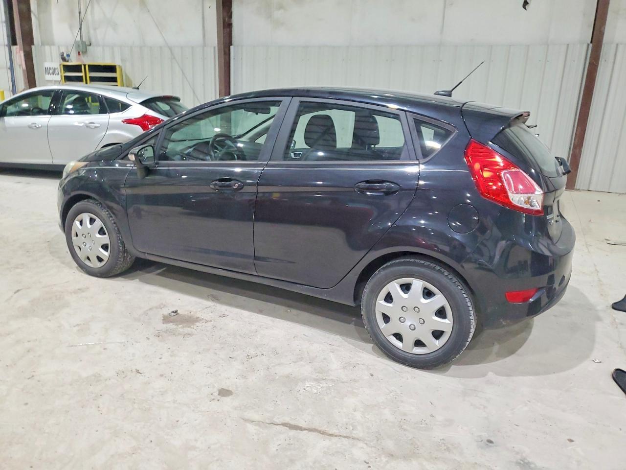 2015 FORD Fiesta