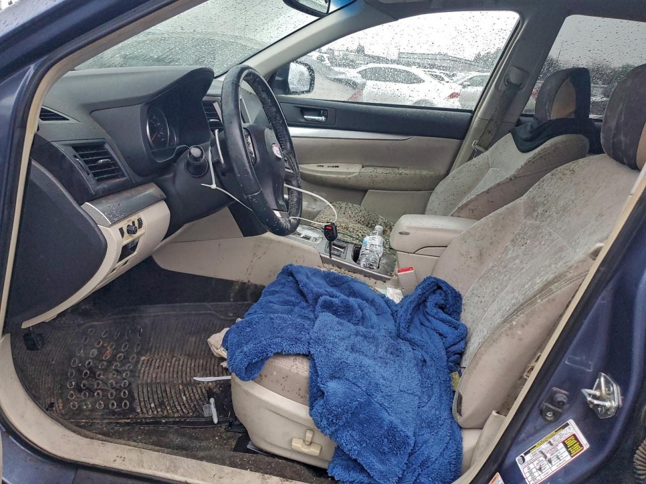 2014 SUBARU Outback