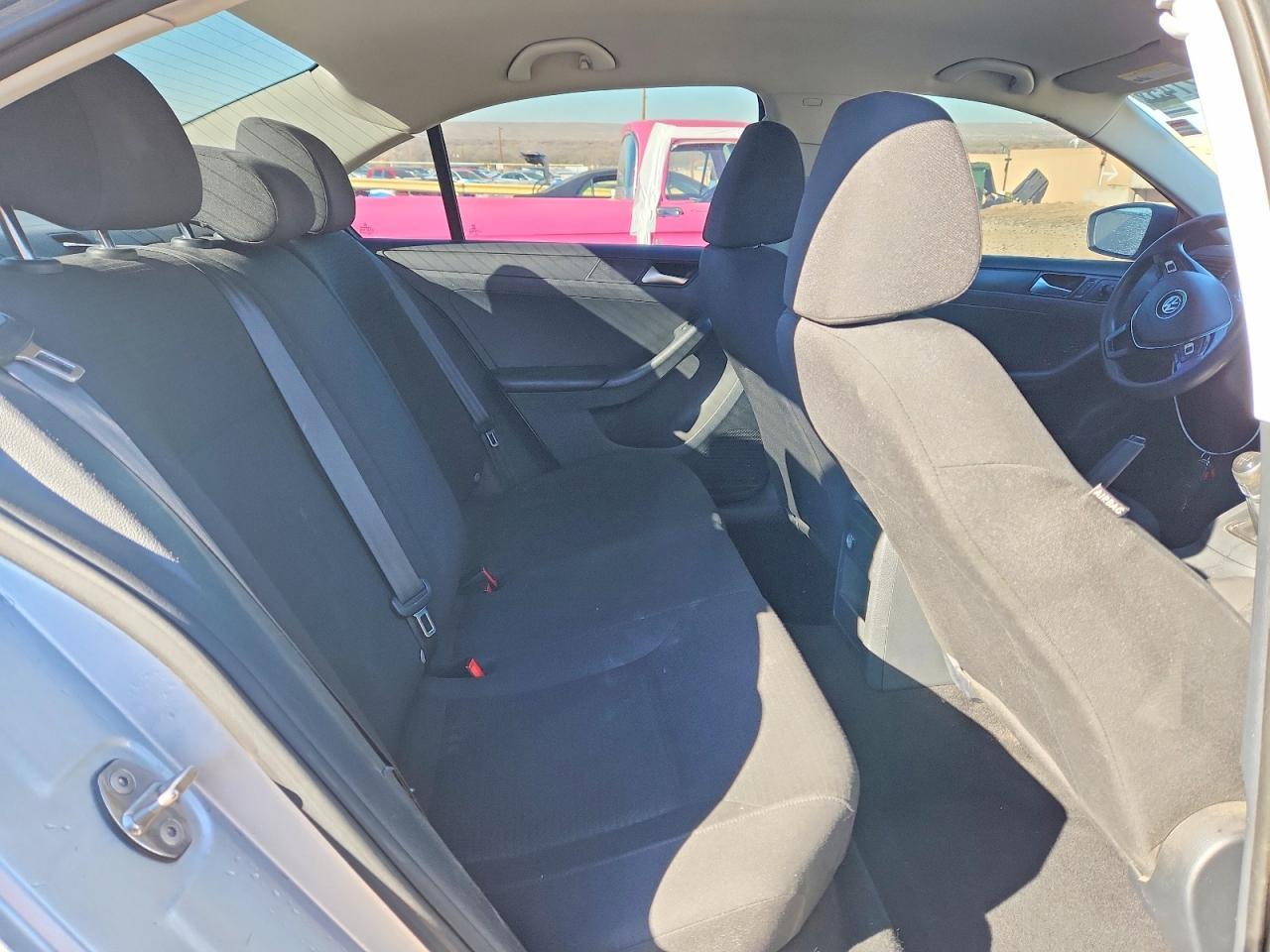 2016 VOLKSWAGEN JETTA