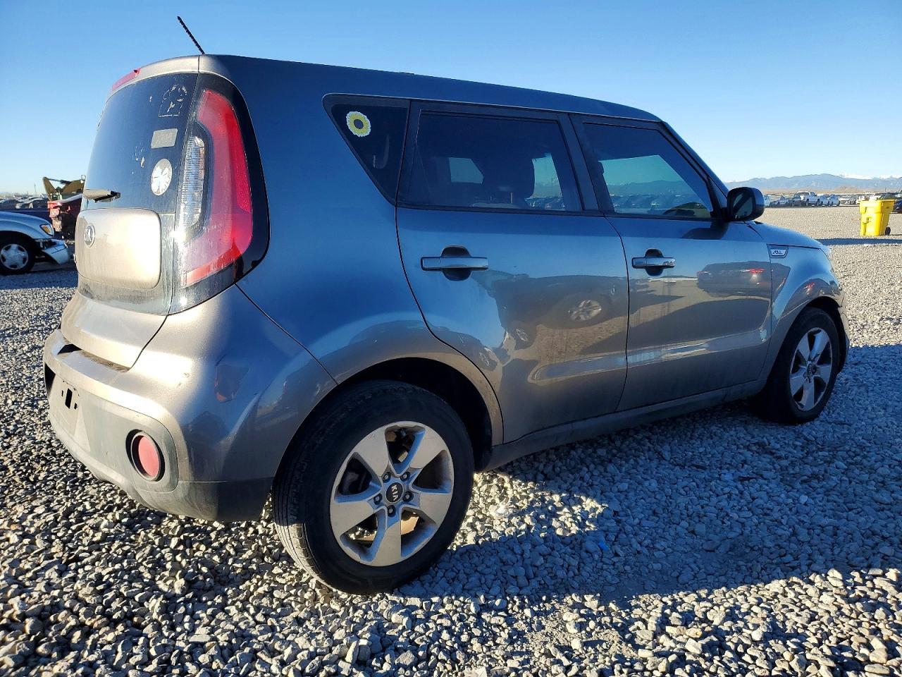 2018 KIA SOUL