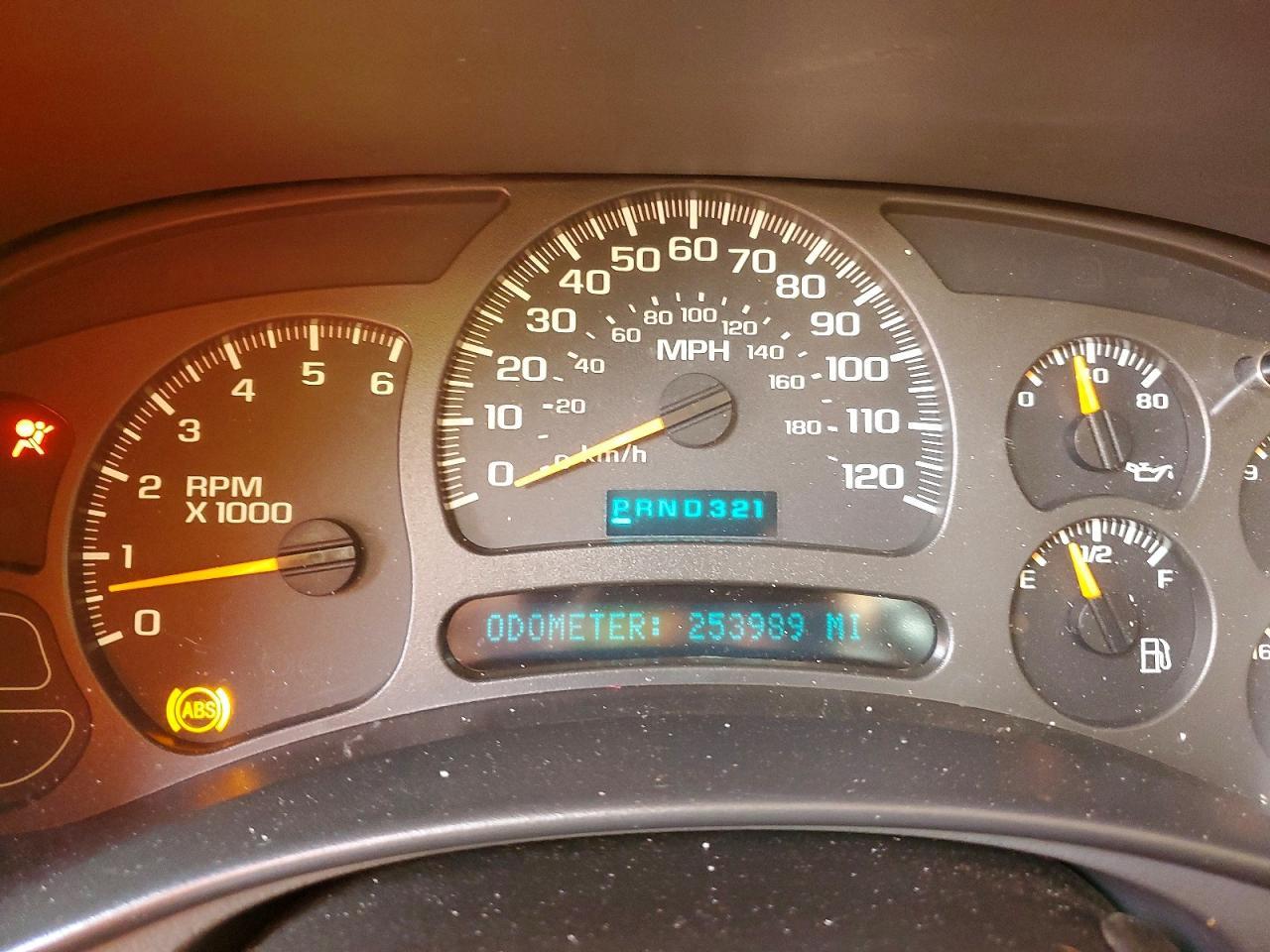 2004 CHEVROLET Silverado