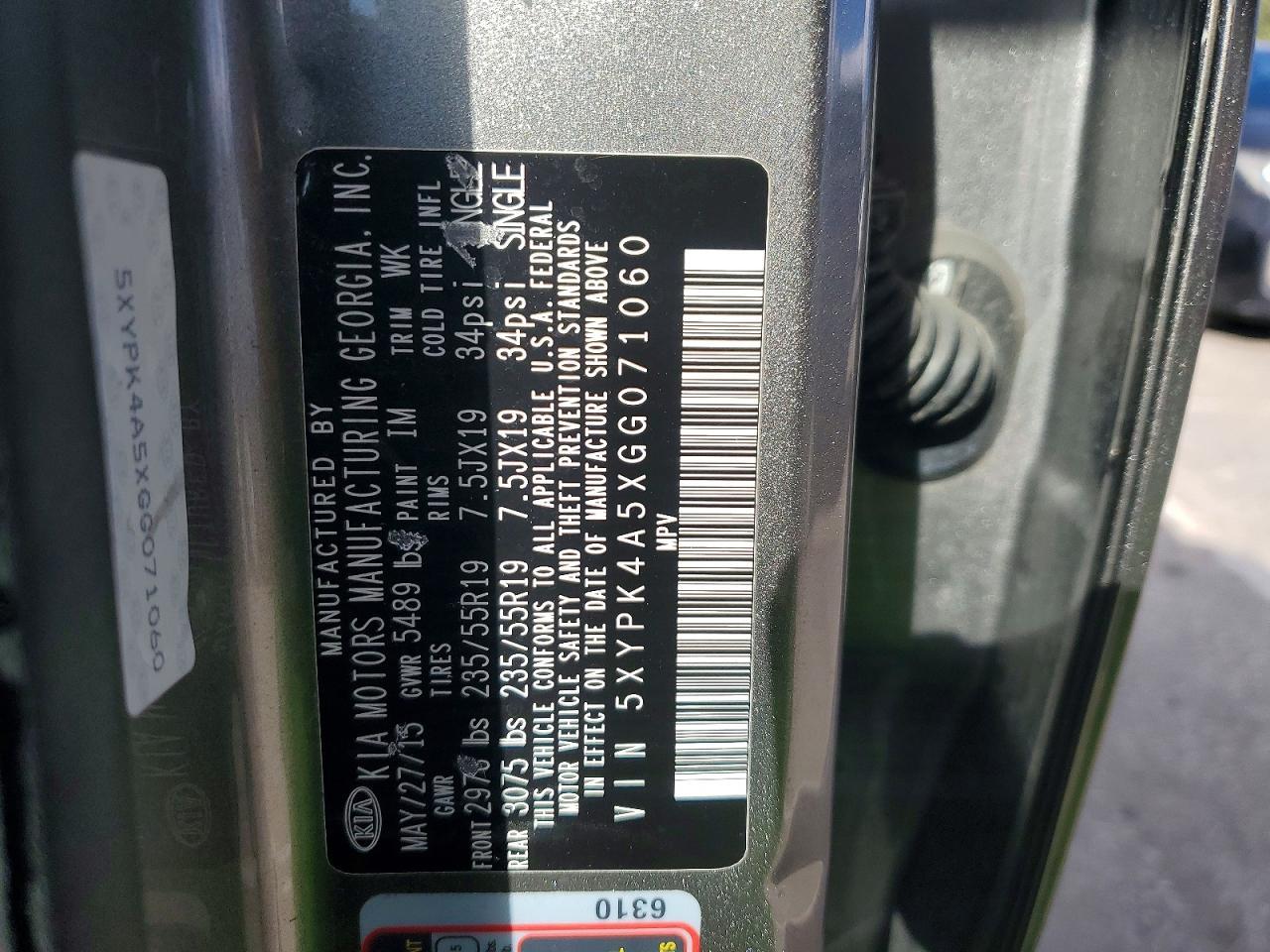 2016 KIA SORENTO