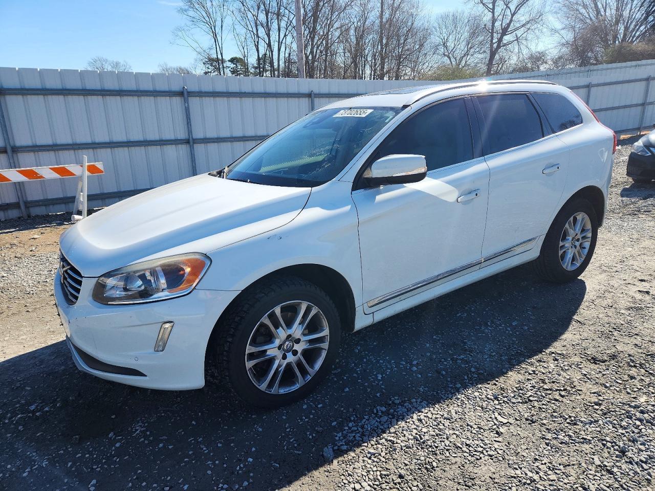 2016 VOLVO XC60