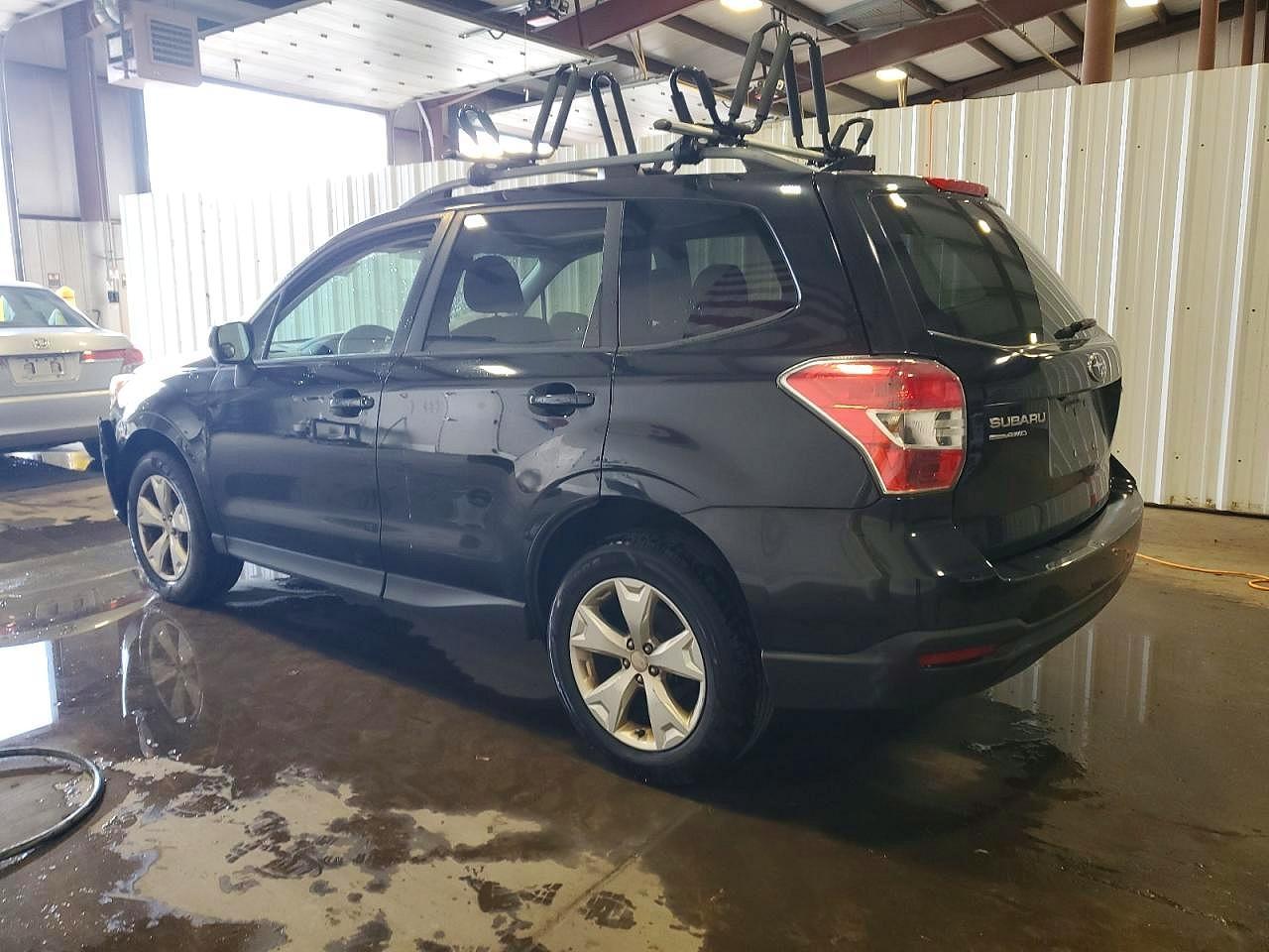 2016 SUBARU FORESTER