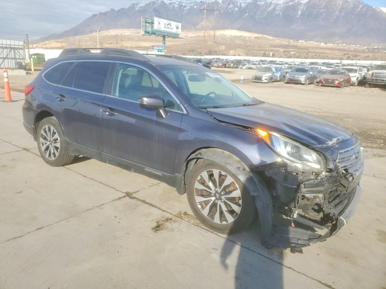 2015 SUBARU Outback