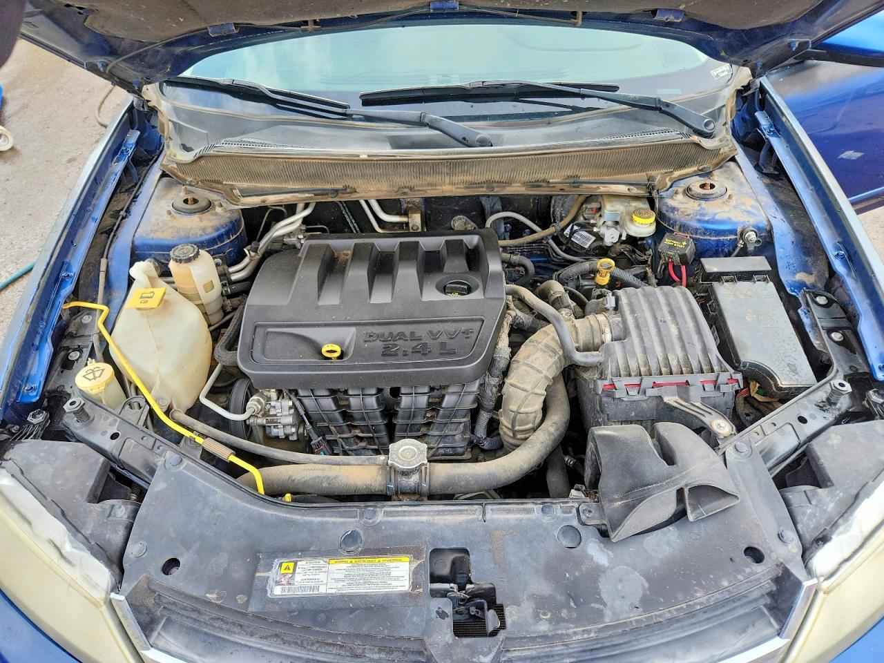 2010 DODGE Avenger