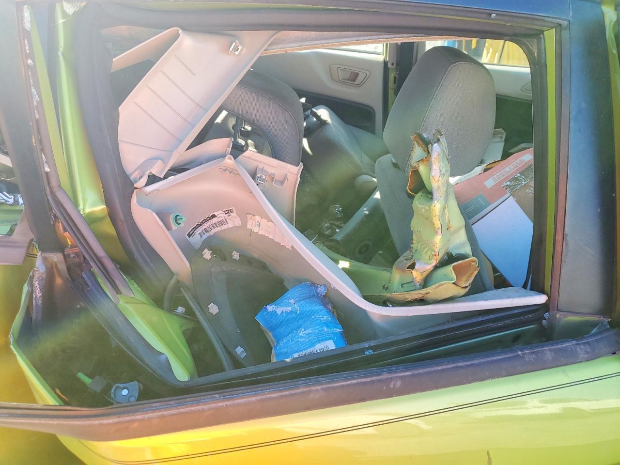2013 FORD Fiesta