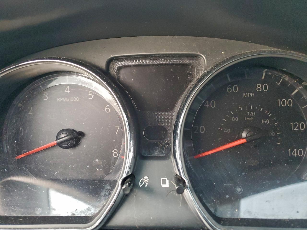 2013 NISSAN VERSA