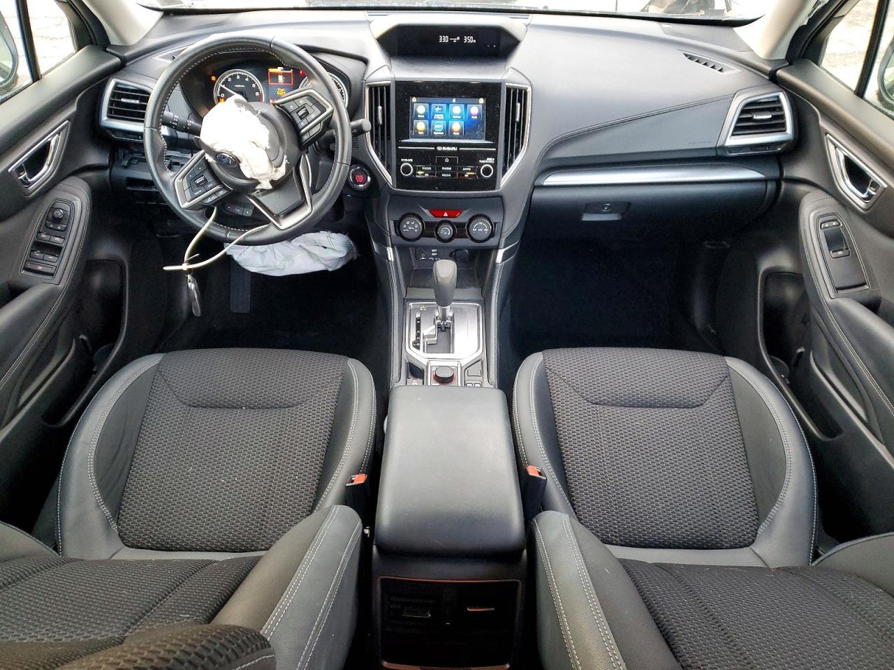 2024 SUBARU FORESTER