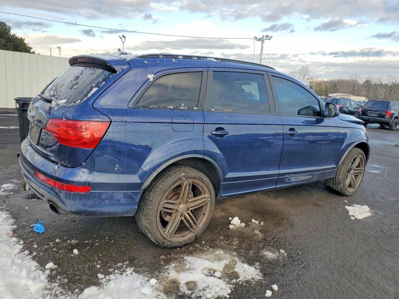 2013 AUDI Q7