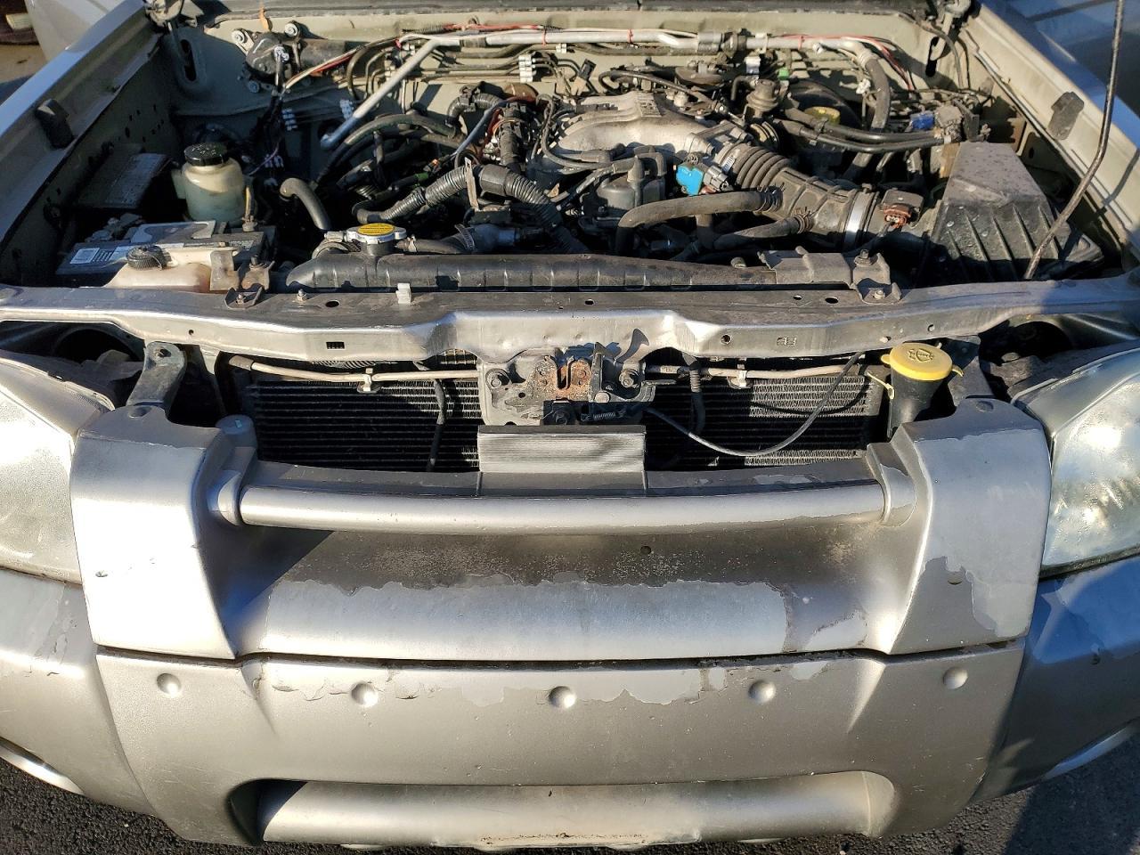 2004 NISSAN Frontier