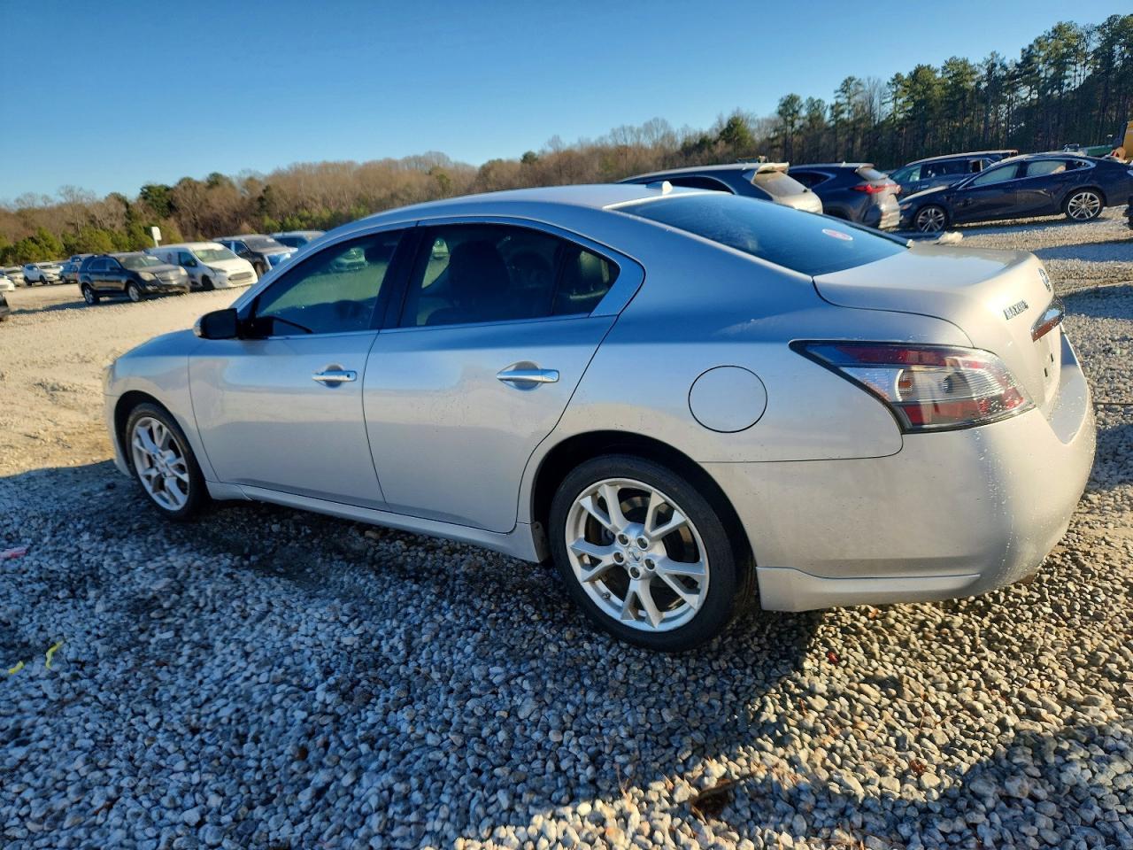 2012 NISSAN Maxima
