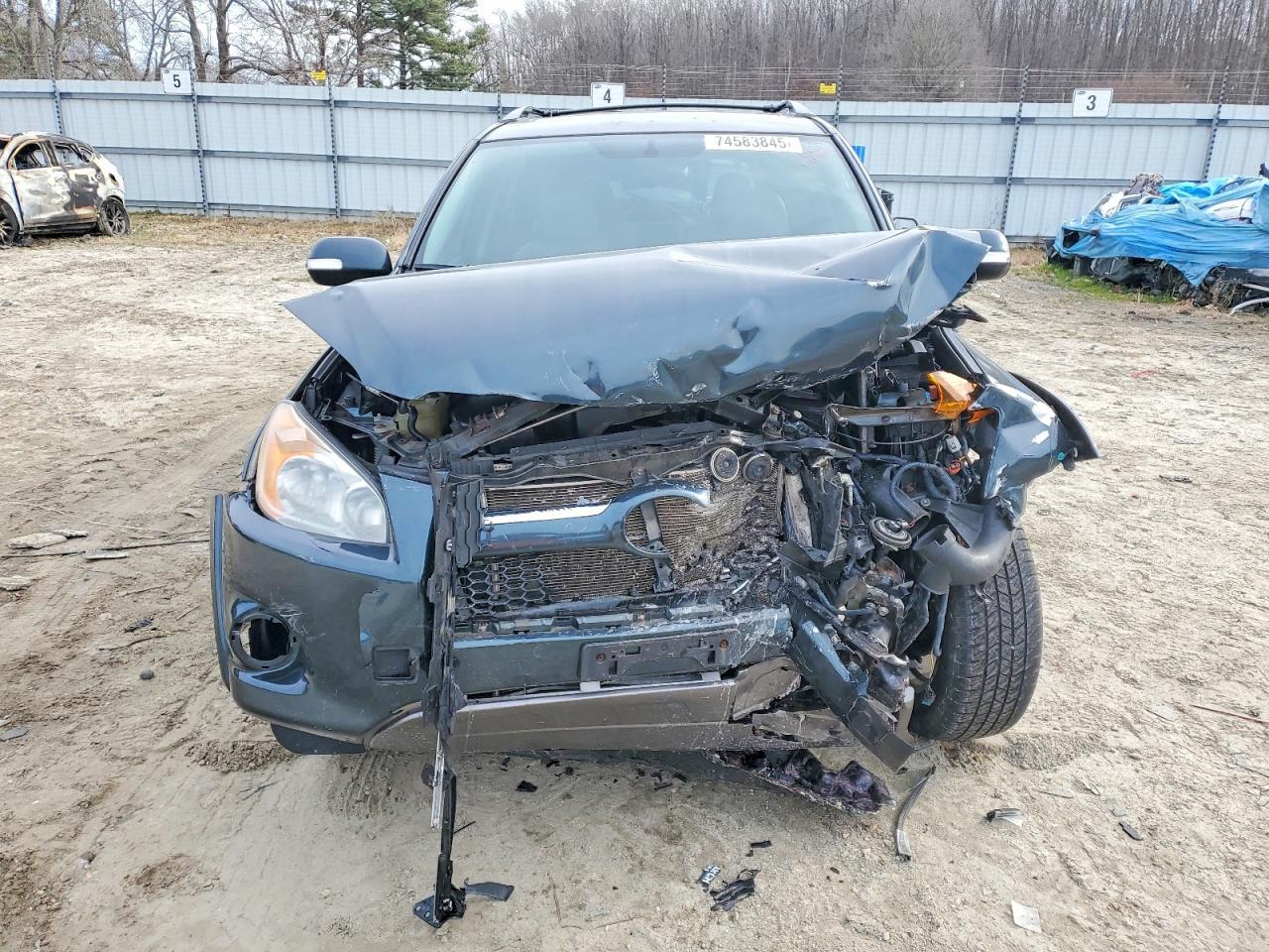 2011 TOYOTA RAV4