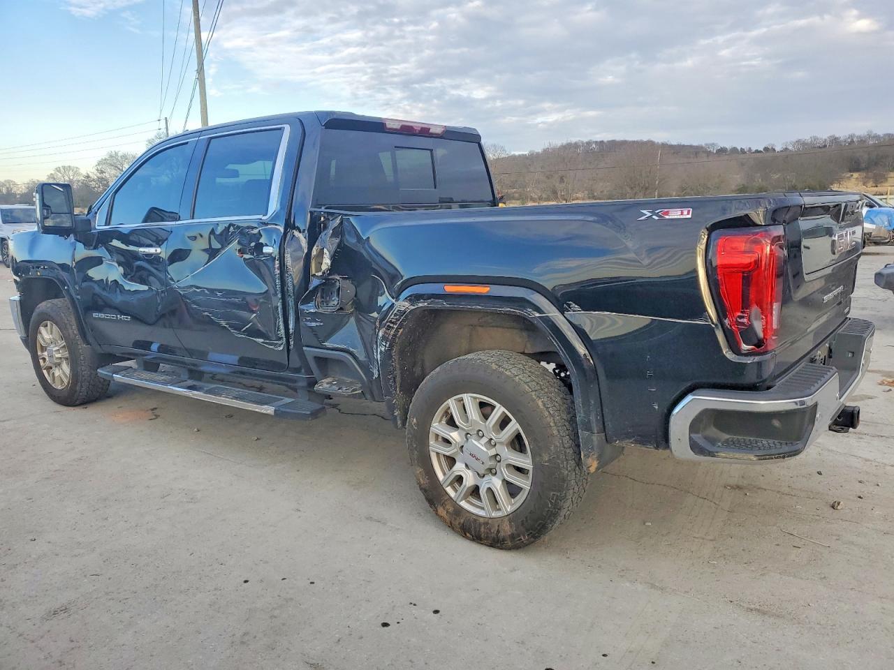 2023 GMC Sierra