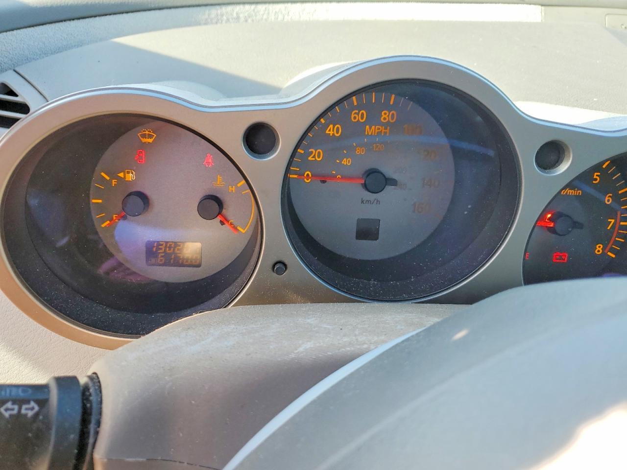 2005 NISSAN Maxima